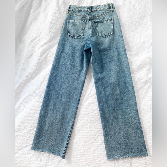 Dynamite Heidi Wide Leg Jeans, Medium Wash, Size 26 - Picture 10 of 16